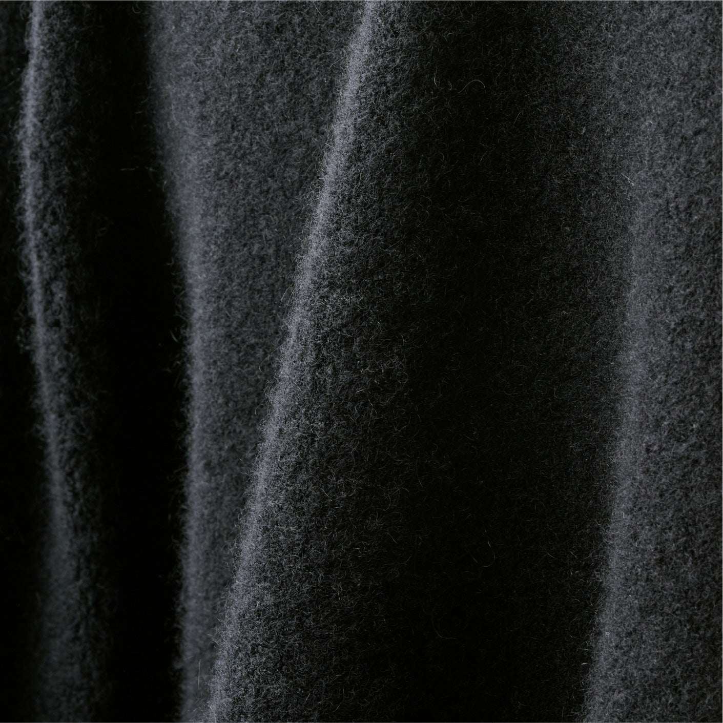 カシミヤ総パイル フード付ハーフコート